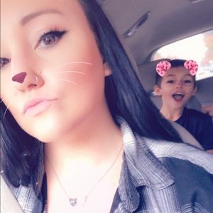 Meet your Posher, Bailey